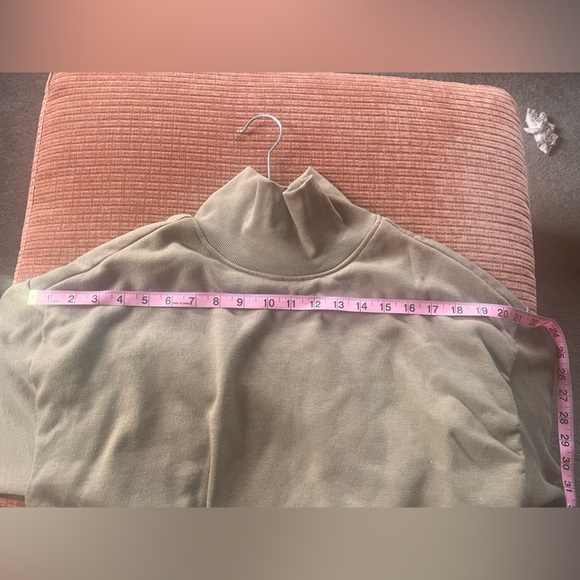 Pilcro Funnel-Neck Bubble-Hem pullover from Anthropology - Picture 4 of 5